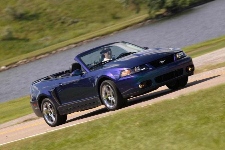  Ford Mustang SVT Cobra Convertible 2002 года  (фото 41 из 103)
